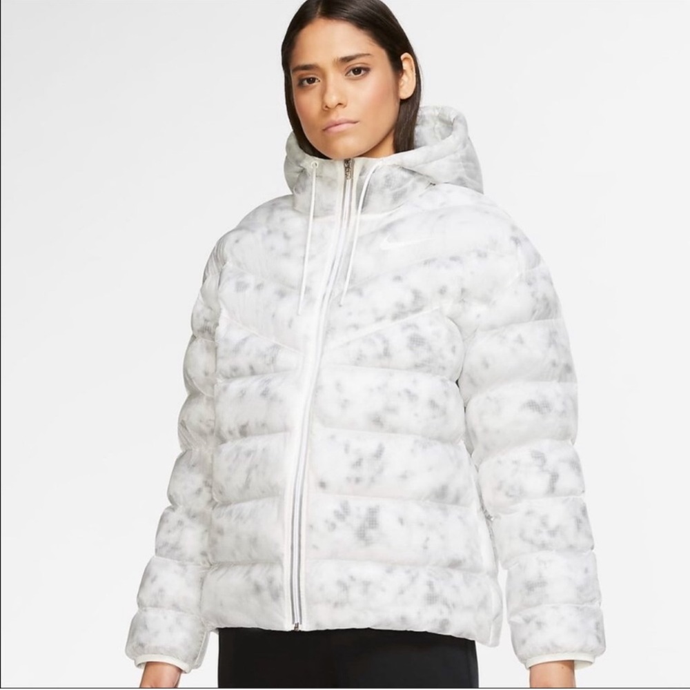 Nike therma parka